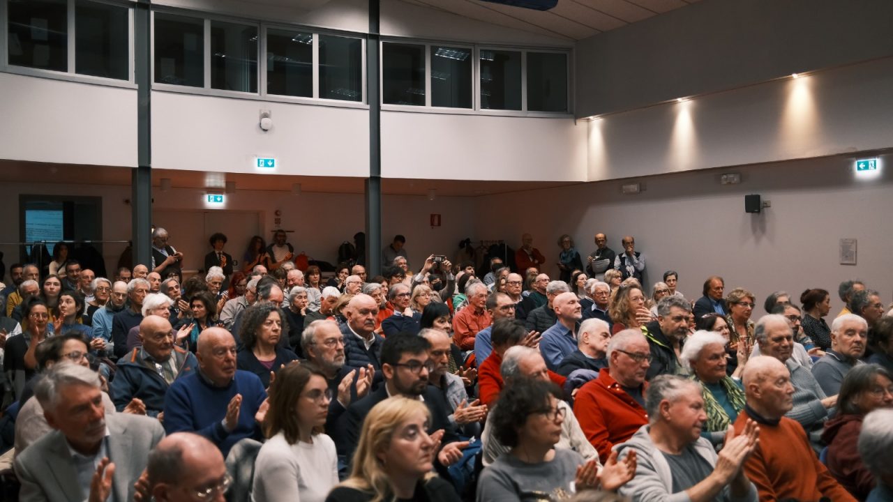 SEMPRE DISPONIBILI AL CONFRONTO – ABISSALE LA DIFFERENZA DI VISIONE, IL COMUNE CONTINUA A MISTIFICARE GLI ATTI