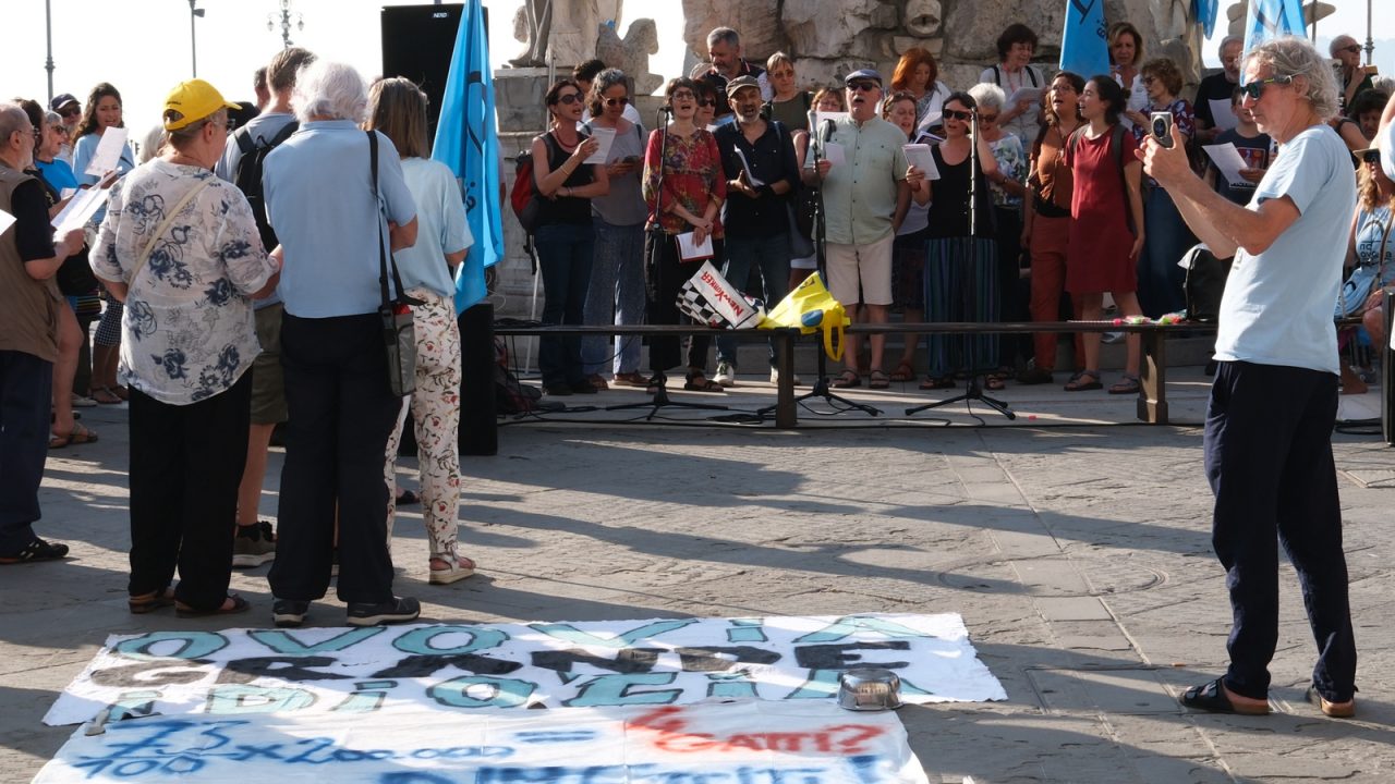 7 giorni di gioco del silenzio di una maggioranza in tilt